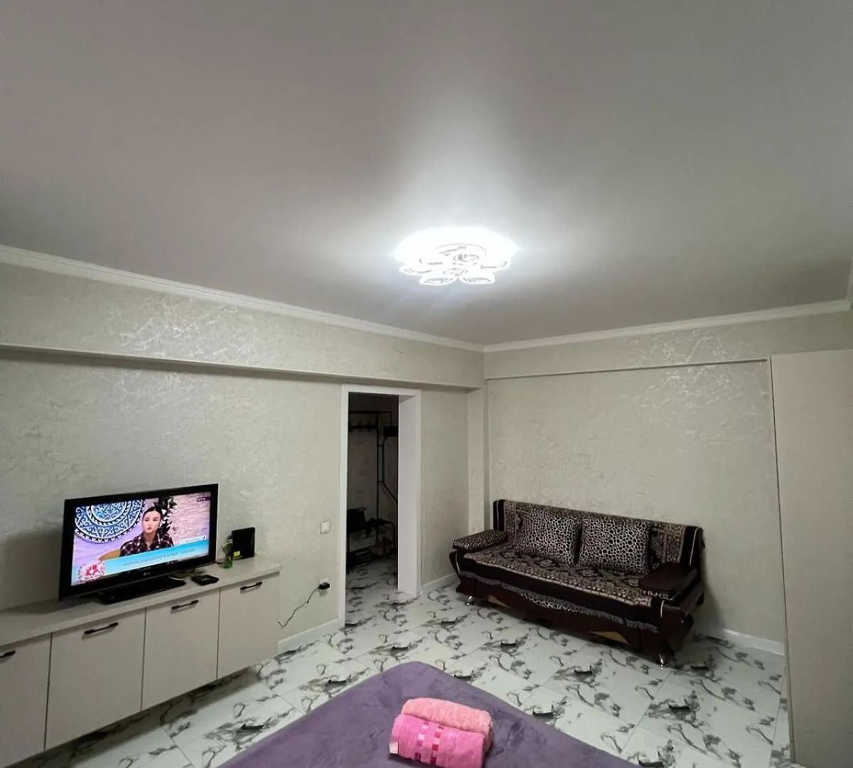 Apartment Посуточная 1 Комнатная Квартира Almaty